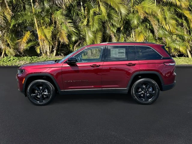 New 2026 Velvet Red Pearlcoat Jeep Limited image 2