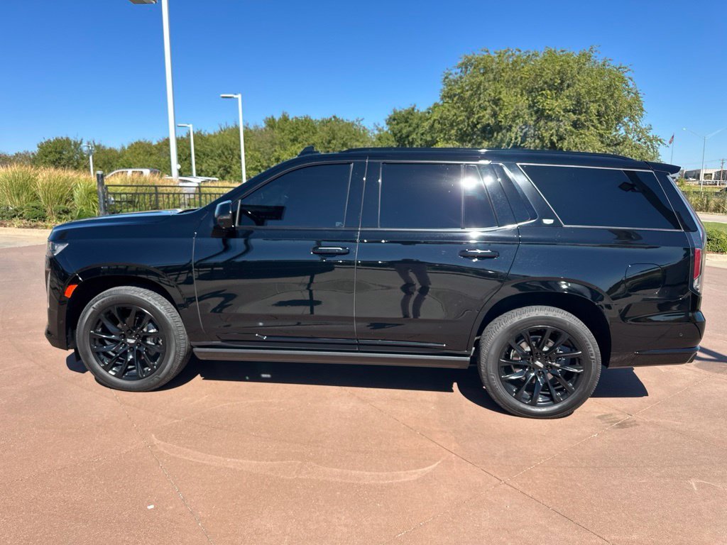 Used 2023 Black Cadillac Sport image 5