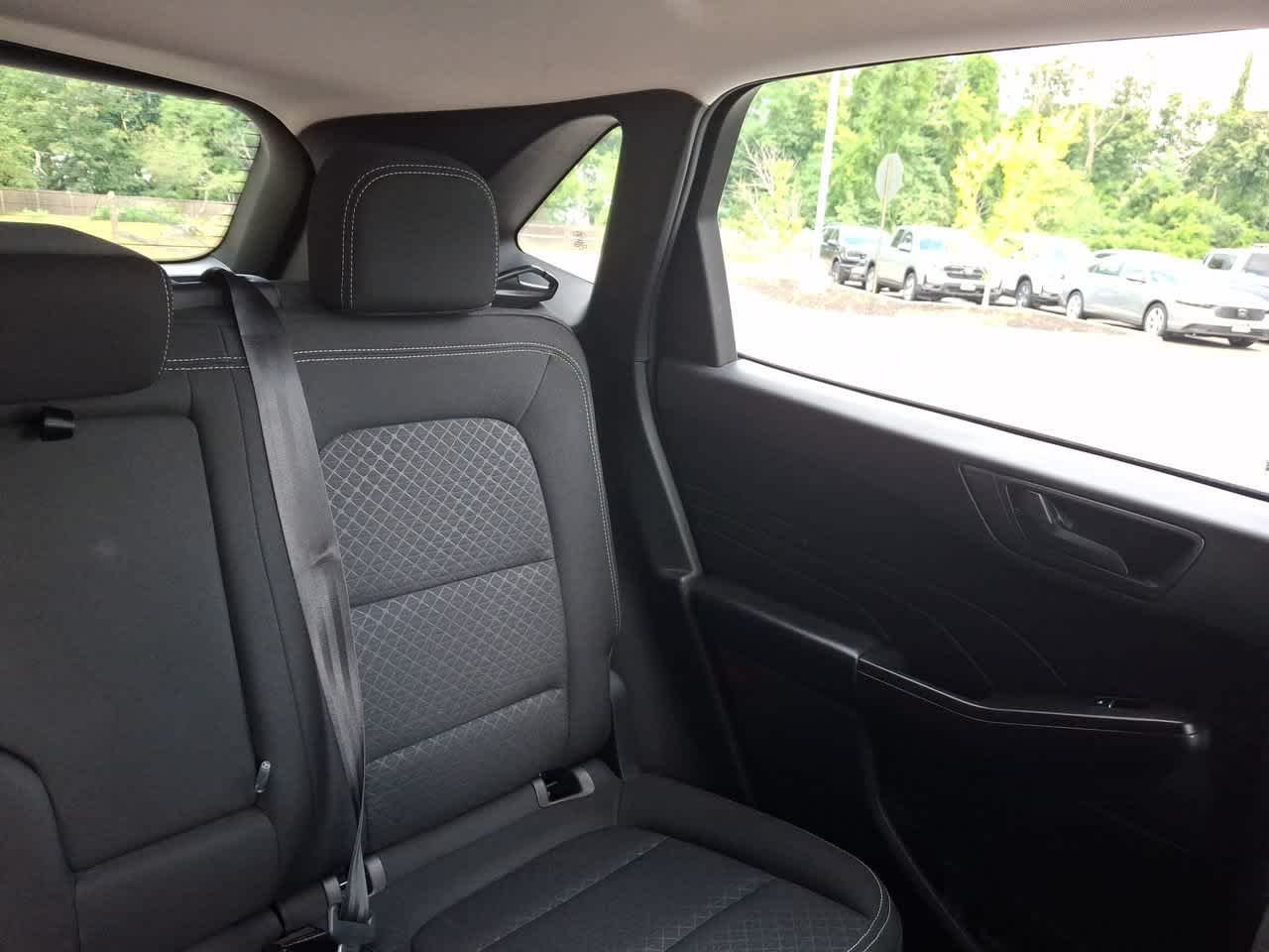 Used 2025 Carbonized Gray Metallic Ford Active image 15