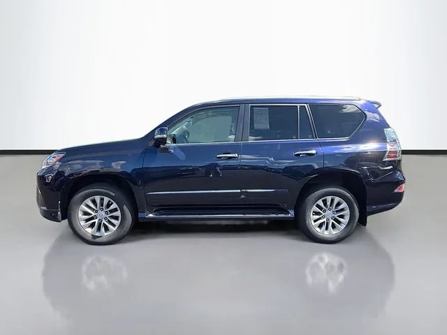 Used 2019  Lexus 460 image 4