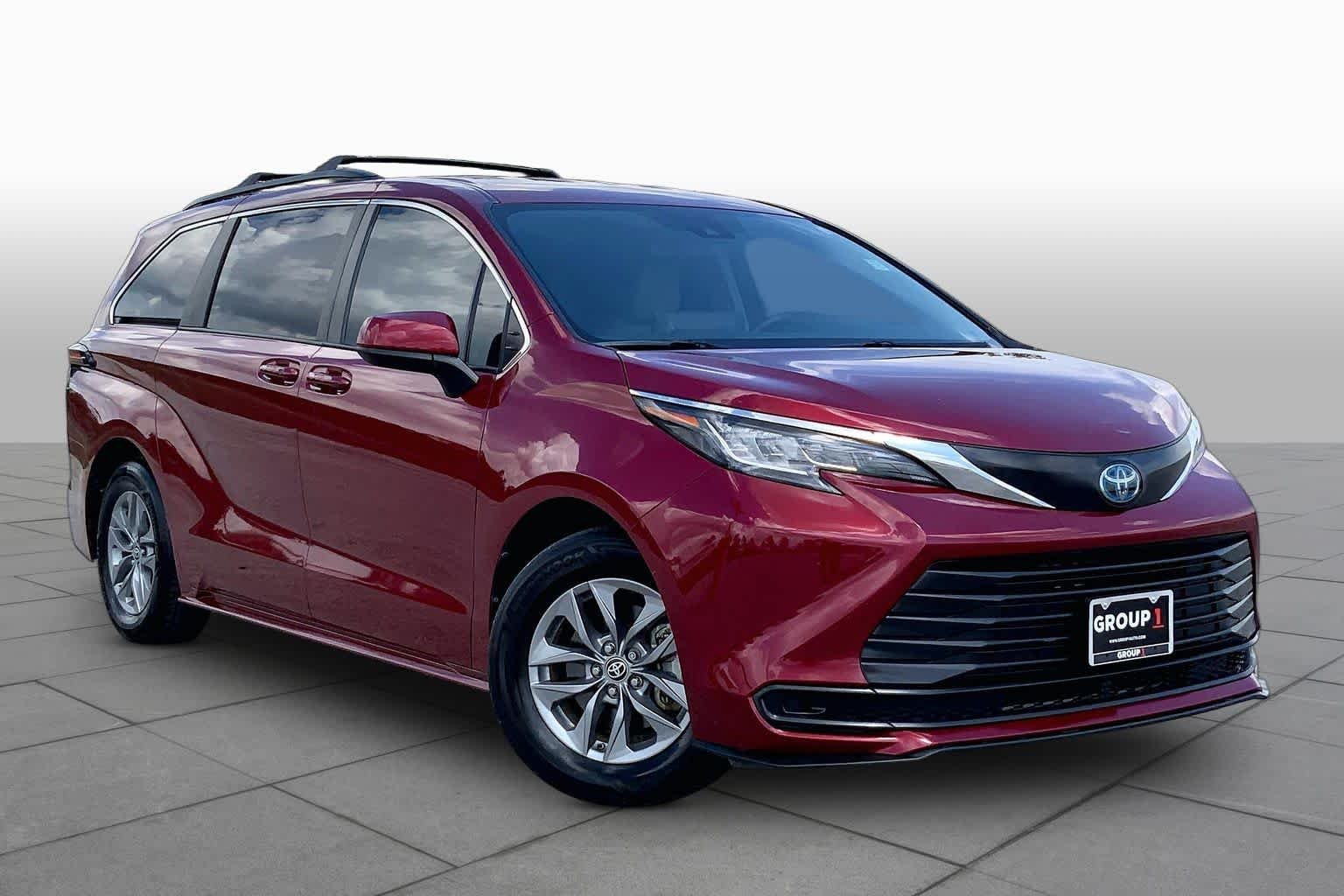 Used 2022 Ruby Flare Pearl Toyota LE image 3