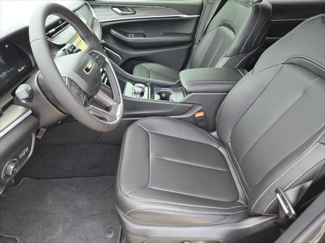 New 2026 Baltic Gray Metallic Clear-Coat Exterior Paint Jeep Limited image 10