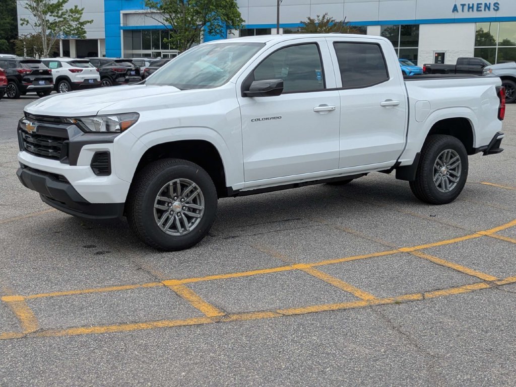 2026 Chevrolet Colorado LT - Photo 8