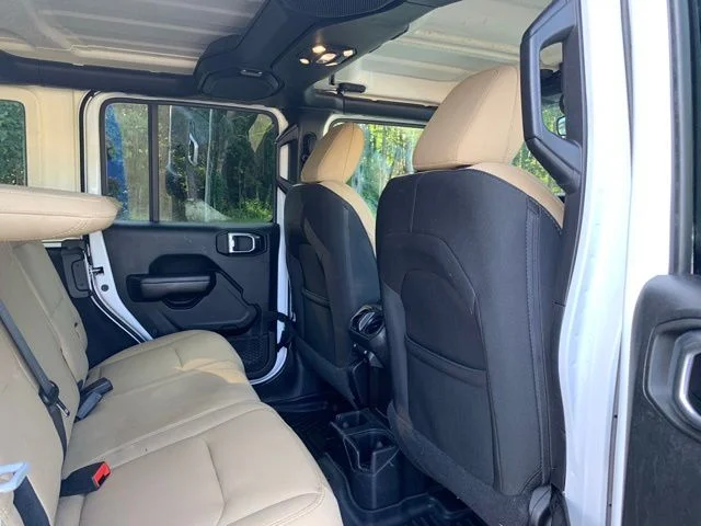 Used 2020 White Jeep Unlimited Sport S image 13