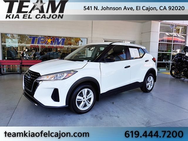 Used 2024 White Nissan S image 5