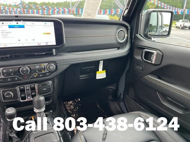 2026 Jeep Wrangler 4-Door Sahara - Photo 17