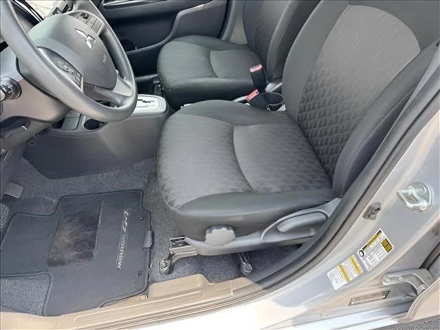 Used 2024  Mitsubishi ES image 7