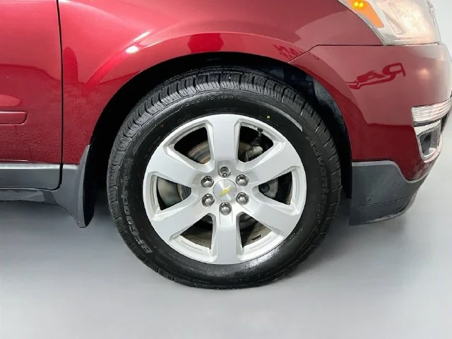 Used 2017 Red Chevrolet 1LT image 36