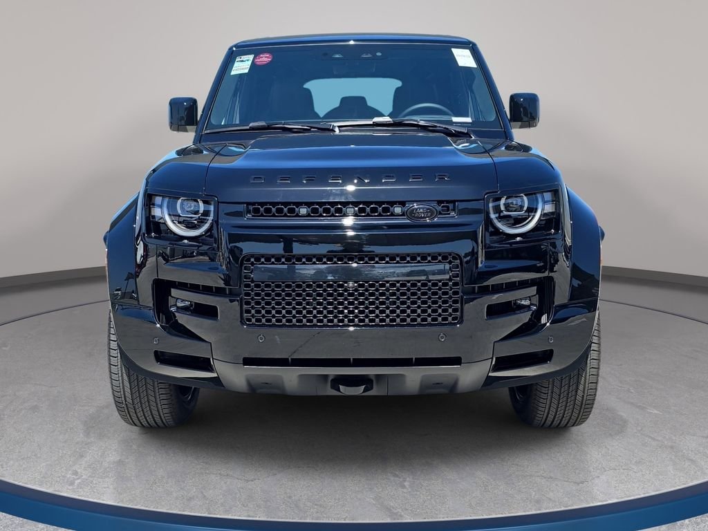 New 2026 Narvik Black Land Rover OCTA Black image 2