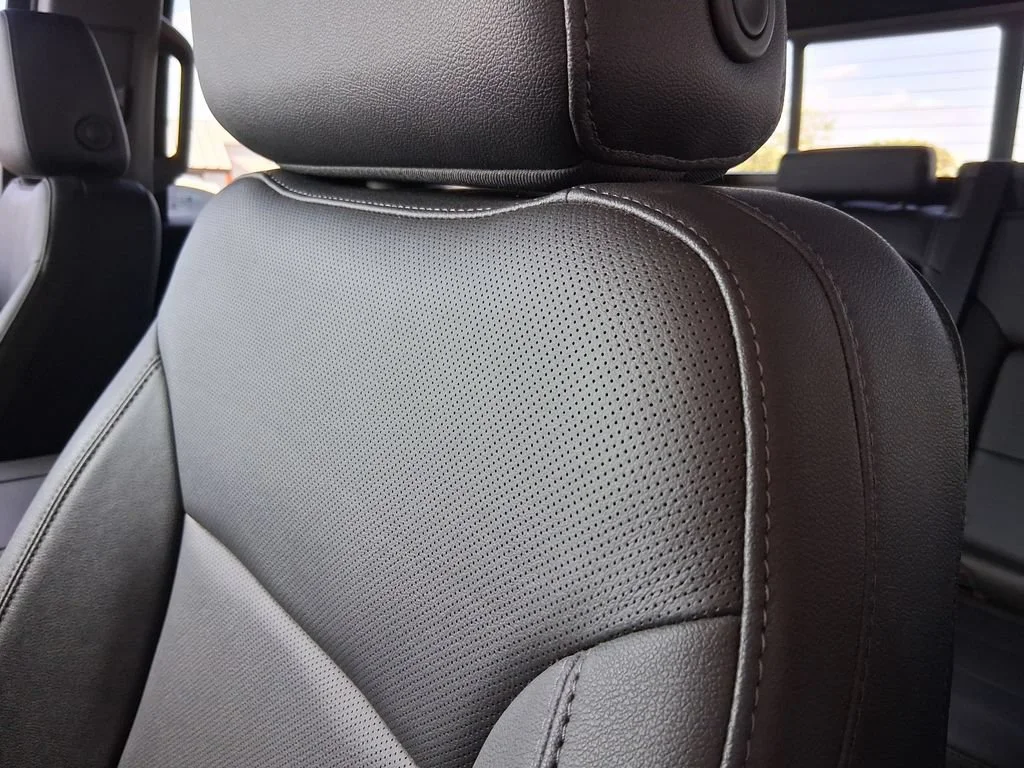 Used 2025 Volcanic Red Tintcoat GMC SLT image 22