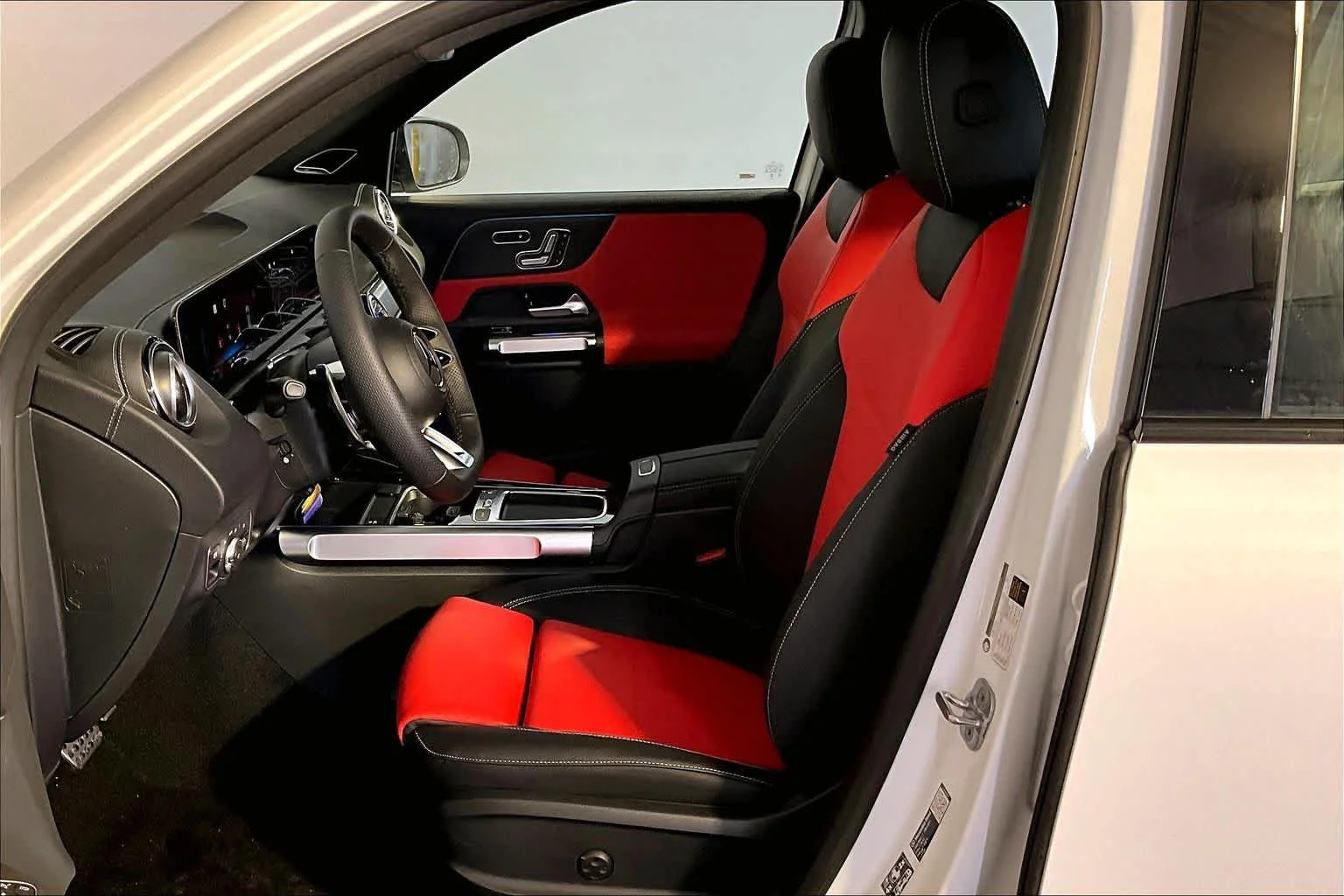 New 2026 Polar White Mercedes-Benz AMG® GLB 35 image 13
