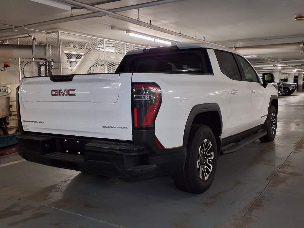 New 2026 Summit White GMC Elevation Extended Range image 8