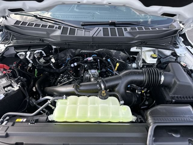 New 2026 White Ford XLT image 19