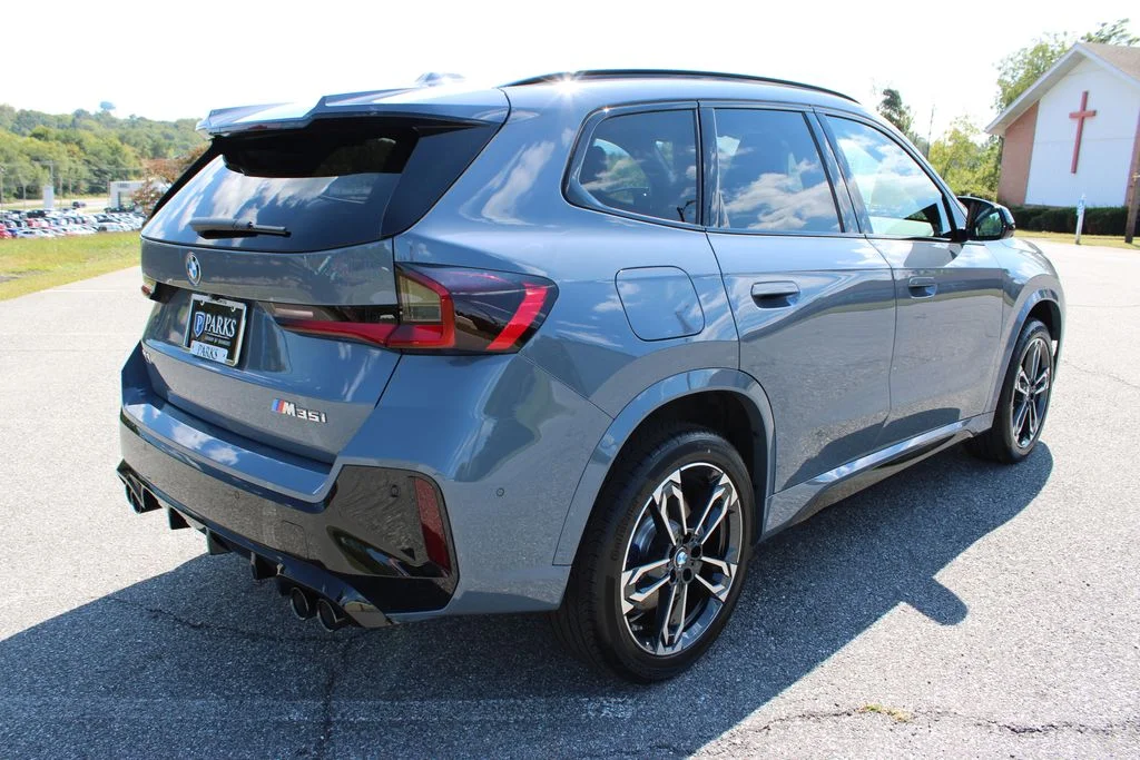 2026 BMW X1 M35i - Photo 8