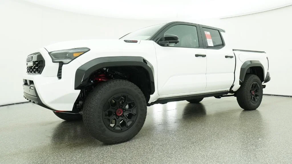 2026 Toyota Tacoma TRD Pro - Photo 16