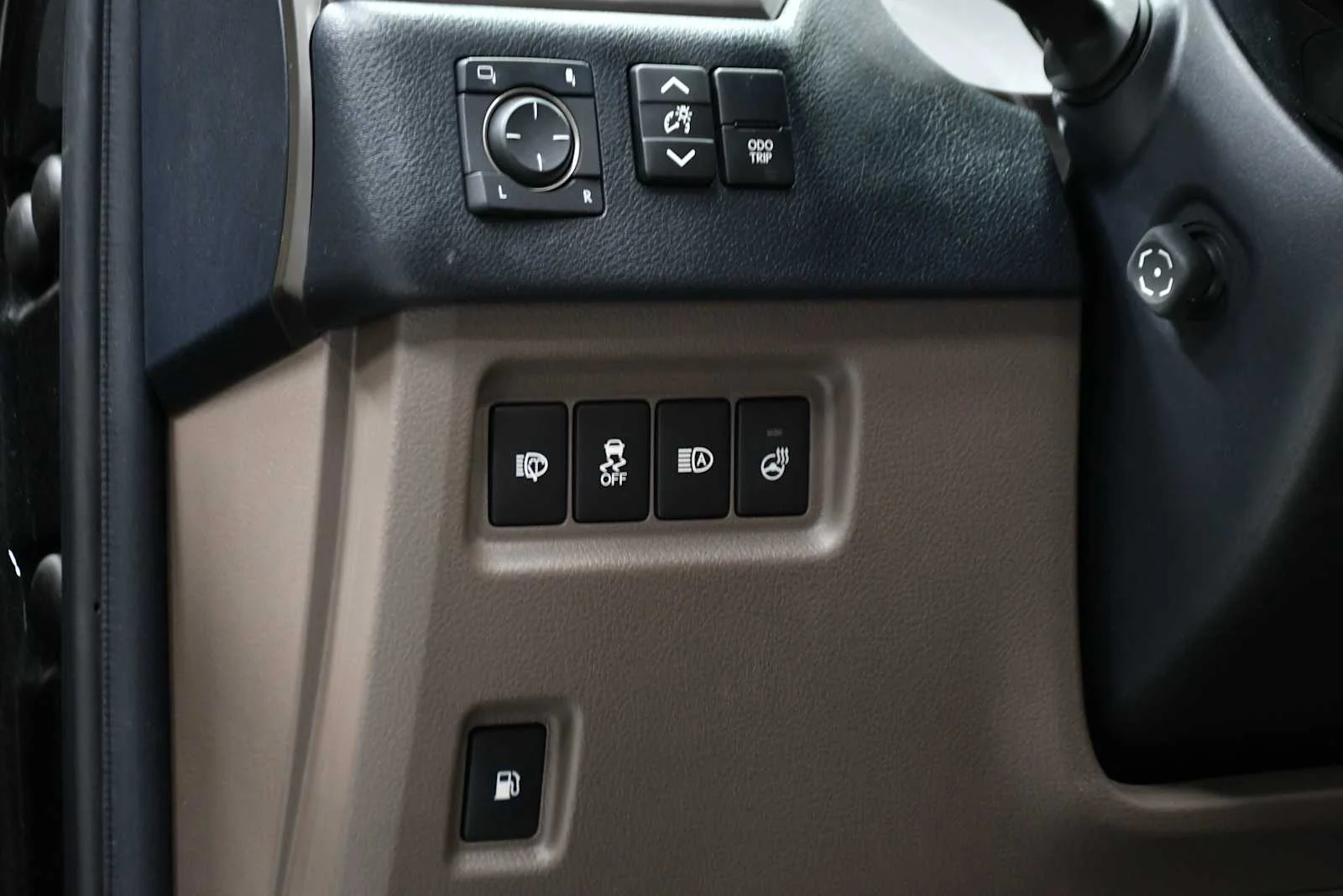 Used 2023 Caviar Lexus Premium image 16