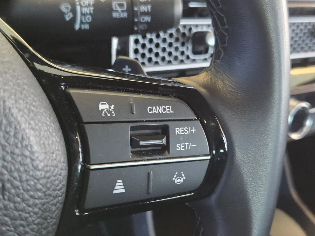 2025 Honda Civic Hatchback Sport - Photo 30