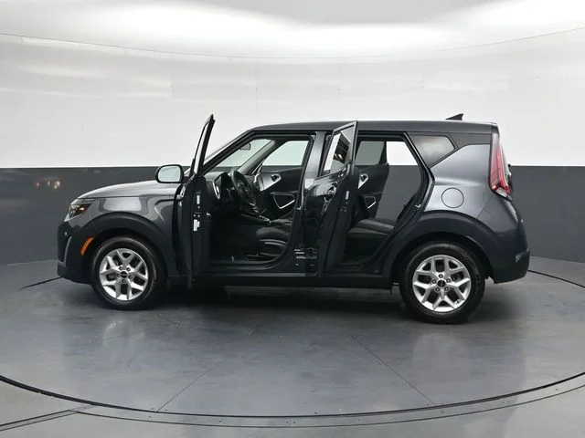 Used 2025 Gray Kia LX image 33