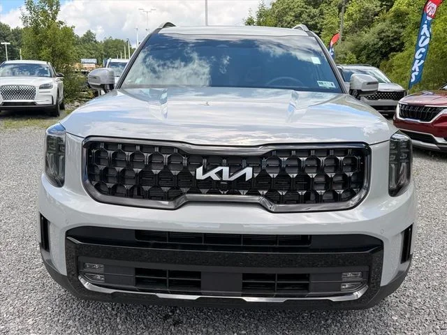 Used 2024 Gray Kia SX-Prestige X-Pro image 17
