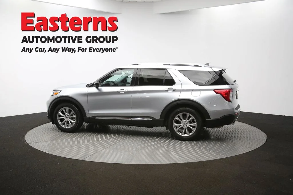 Used 2024 Silver Ford Limited image 66