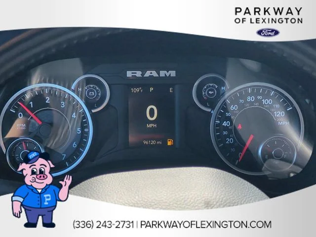 Used 2021 White Ram Big Horn/Lone Star image 18