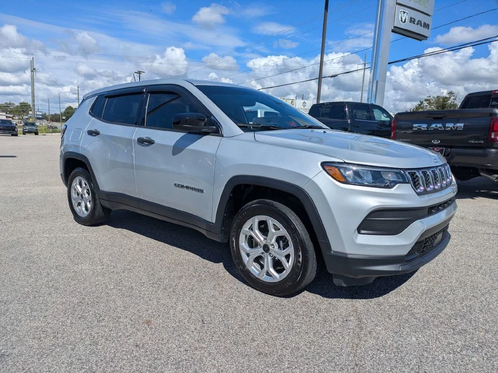Used 2025 Silver Jeep Sport image 2