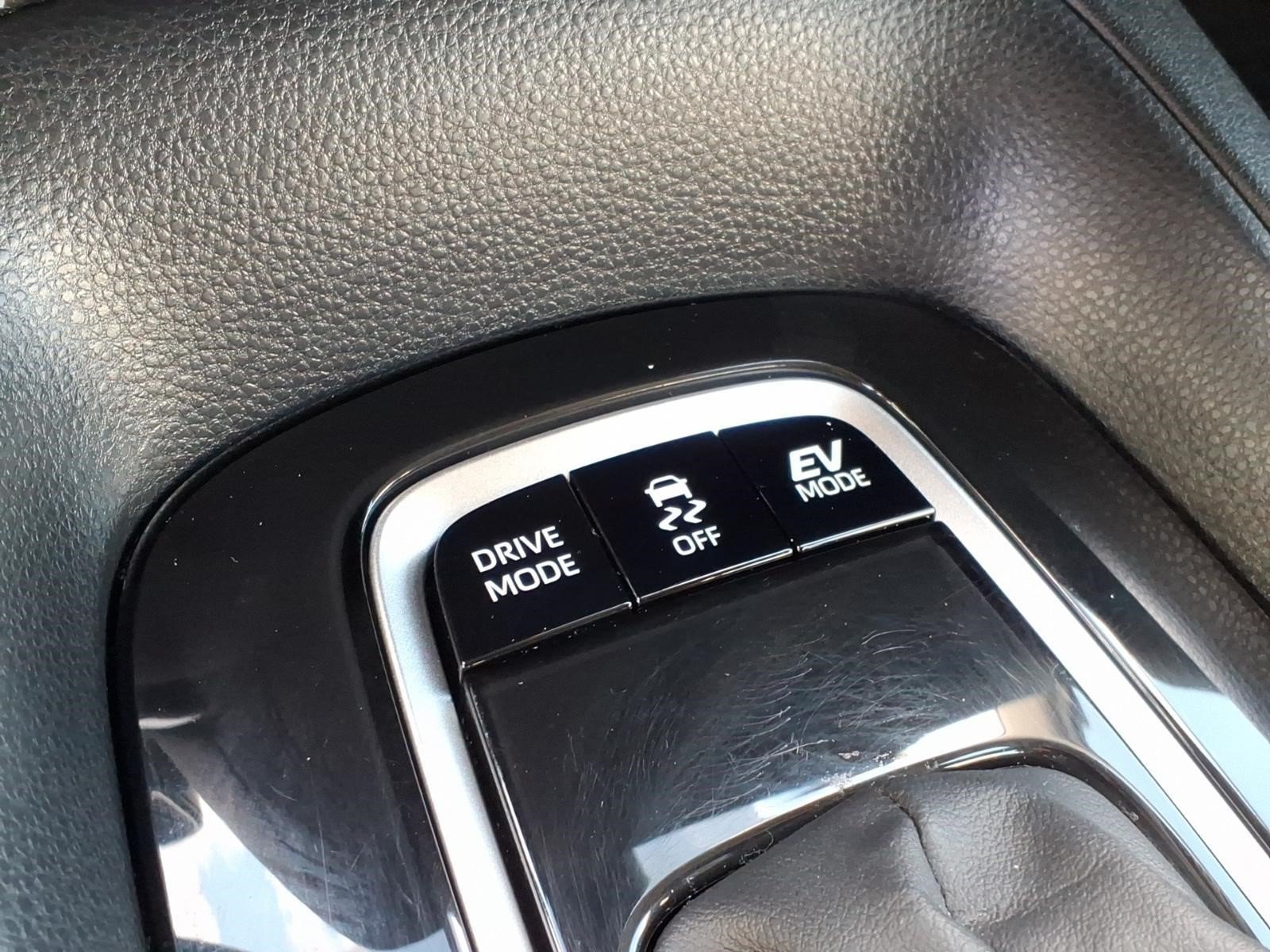 2023 Toyota Corolla LE - Photo 21
