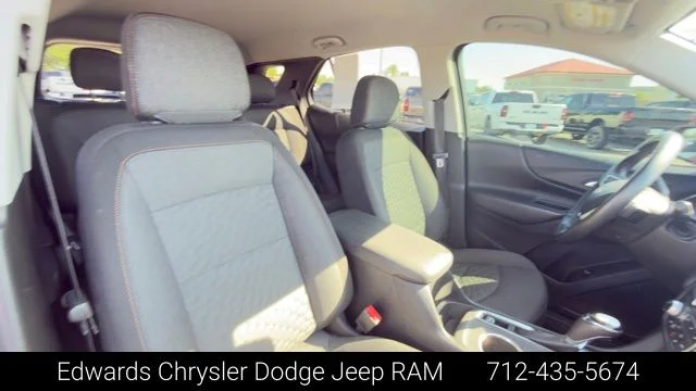 Used 2019 Silver Chevrolet LT image 37
