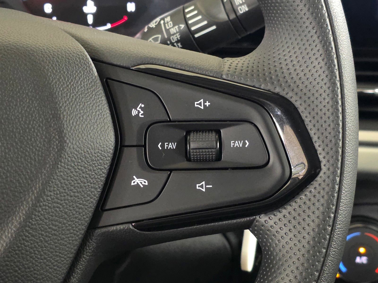 2026 Chevrolet Trax LS - Photo 31