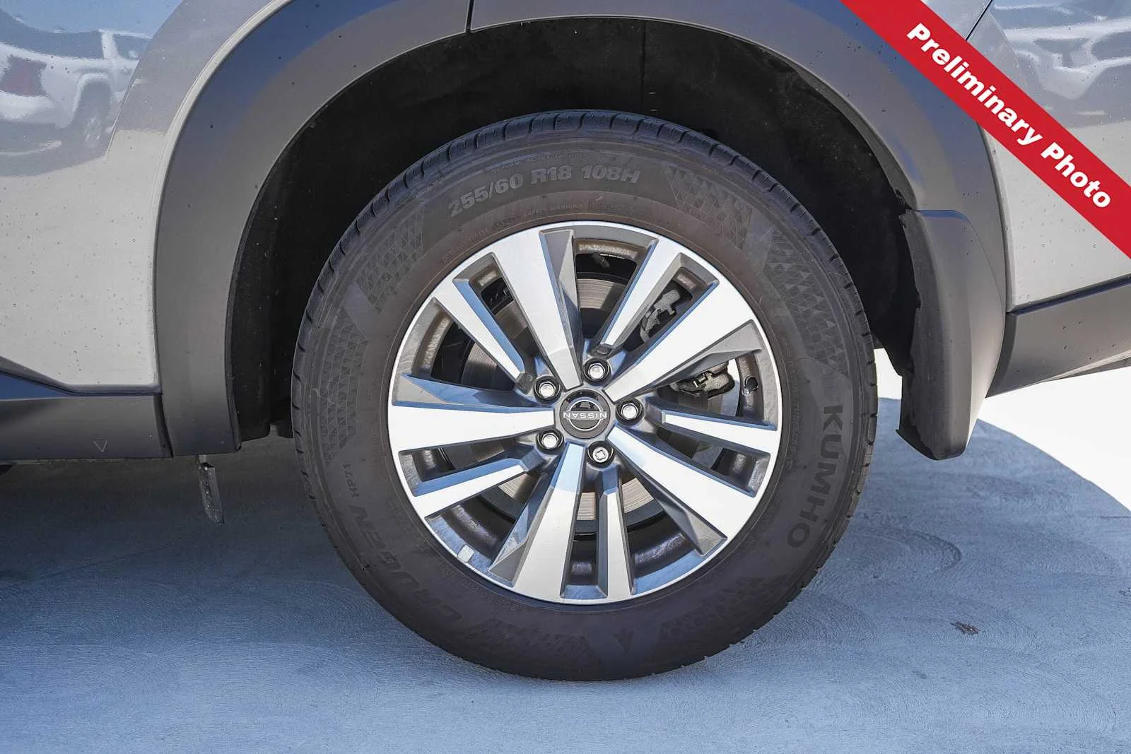 Certified Used 2025 Gun Metallic Nissan SL image 11