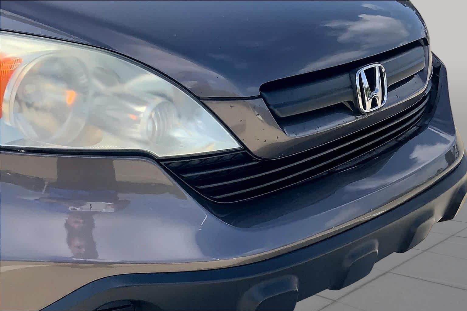 Used 2009 Borrego Beige Metallic Honda LX image 22