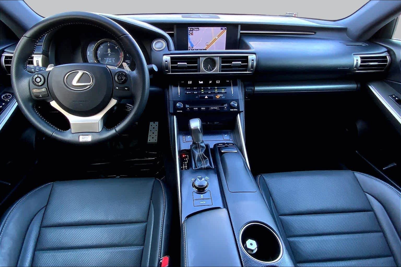 Used 2014 Ultra White Lexus  image 15