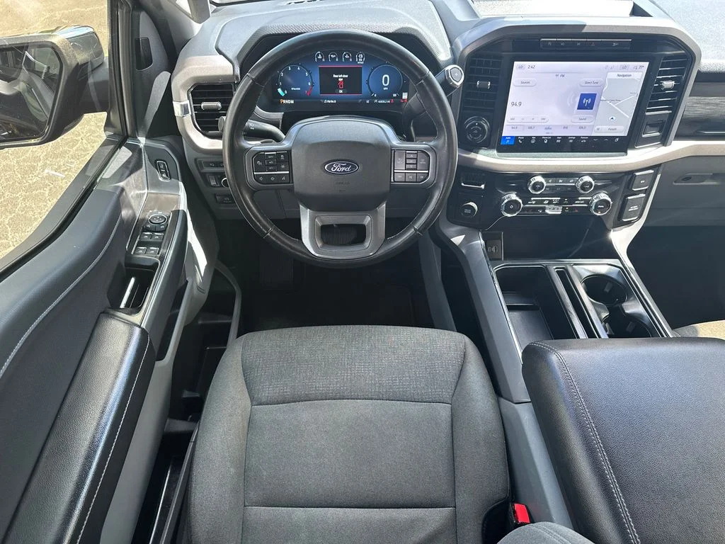 Used 2024 Black Ford XLT image 22