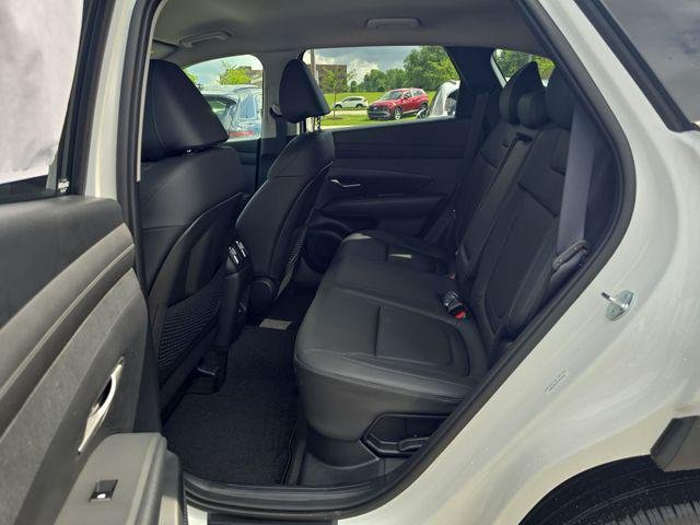 New 2026 White Hyundai SEL Convenience image 21