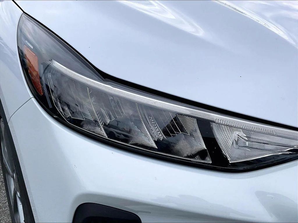 Used 2025 Silver Metallic Ford ST-Line Select image 28