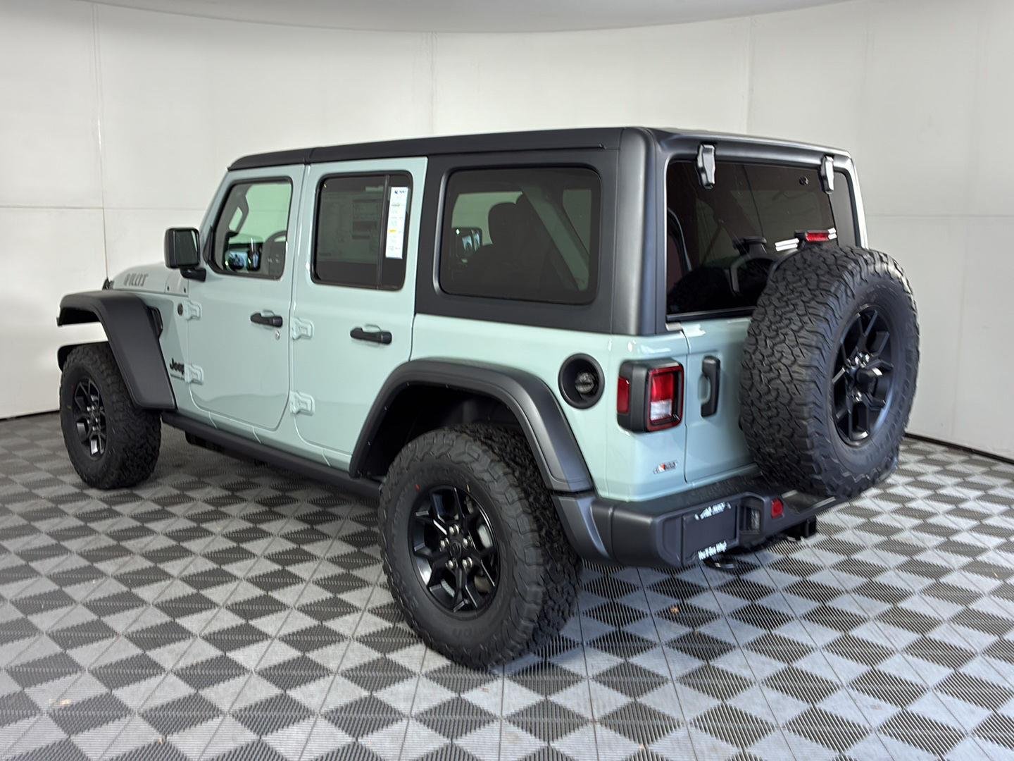 New 2027 Earl Clear-Coat Exterior Paint Jeep Willys image 6