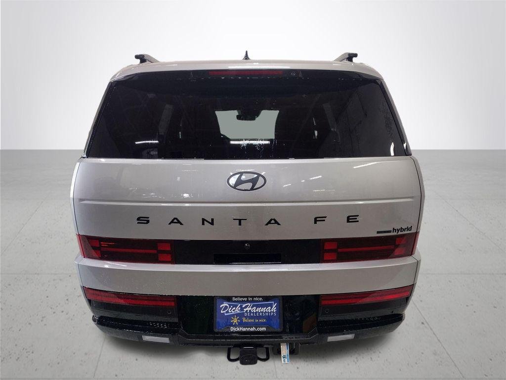 New 2026 Shimmering Silver Hyundai Calligraphy image 13