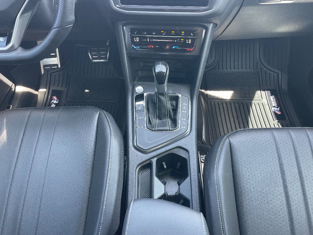 Used 2023 Platinum Gray Metallic Volkswagen SE R-Line Black image 9