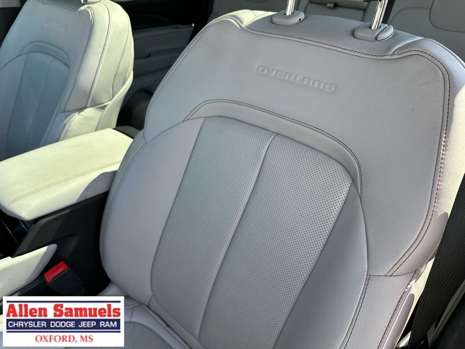 Used 2023 Bright White Clearcoat Jeep Overland image 12