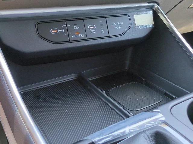 New 2026 Ceramic Silver Kia EX image 21
