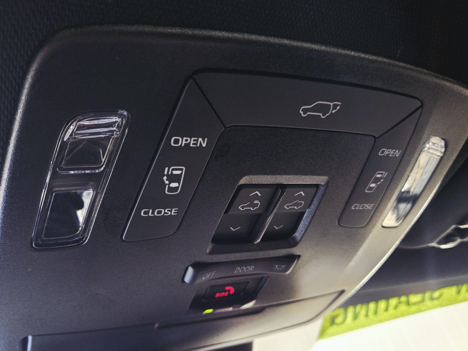 Used 2026 Ice Cap Toyota XSE image 39