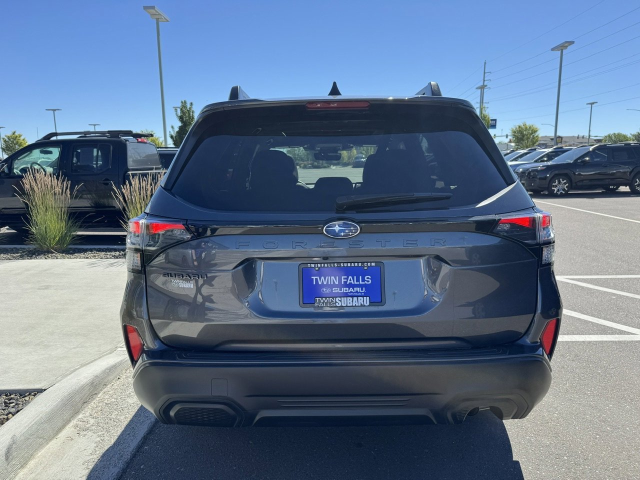 Used 2025 Magnetite Gray Metallic Subaru Premium image 6