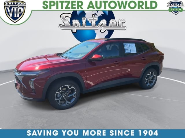 Used 2025 Red Chevrolet LT image 5