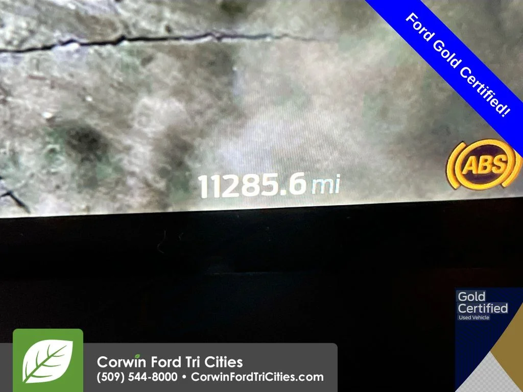 Used 2023 White Ford Raptor image 2