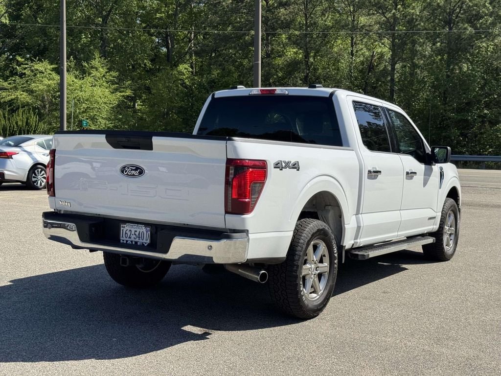 Used 2025 White Ford XLT image 21