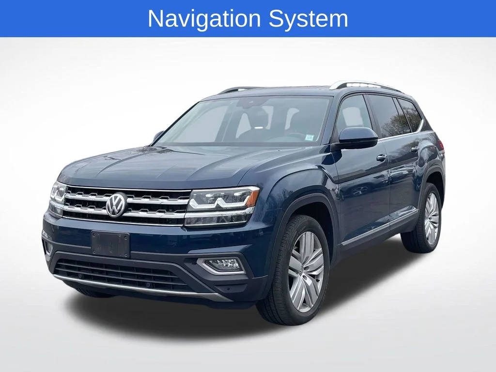 Used 2019 Blue Volkswagen SEL image 5