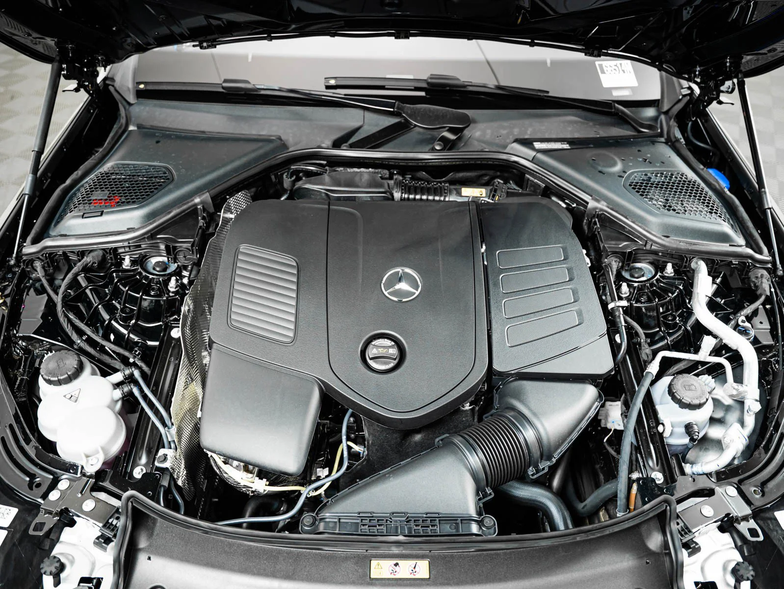 New 2026 Black Mercedes-Benz E 350 image 4