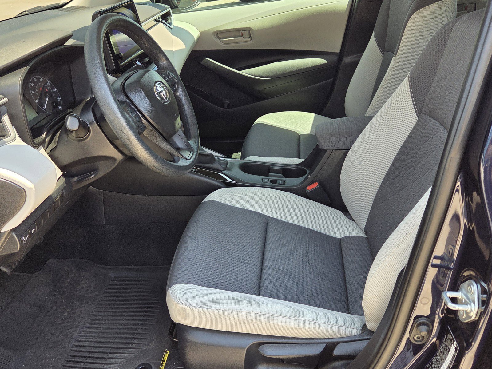 Used 2024 Blueprint Toyota LE image 3
