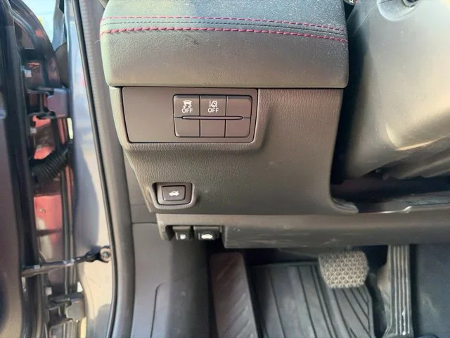 Used 2021 Gray Mazda Carbon Edition image 19