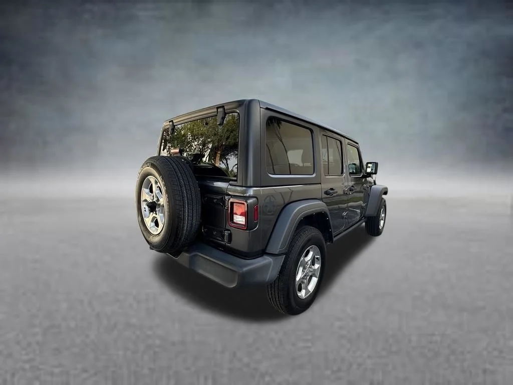 Used 2021 Gray Jeep Unlimited Sport image 7